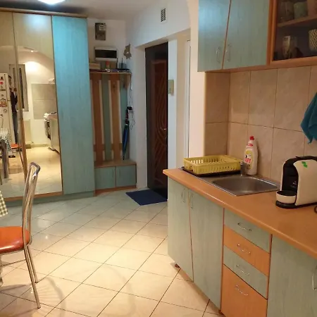 Homestay szállás Easy Therme, Airport, Downtown Private